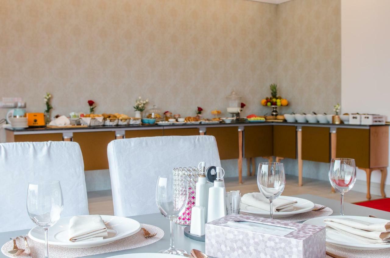 Phoenicia Boutique Hotel & Casino - Adults Only Năvodari Buitenkant foto